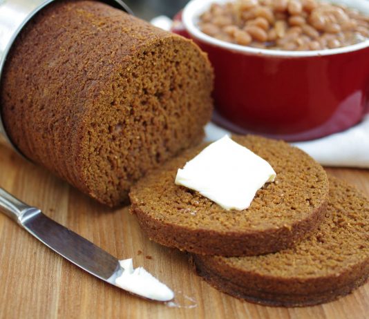 How to Make Homemade Bread in a Can